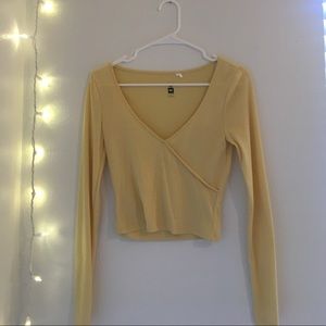 Long sleeve crop top
